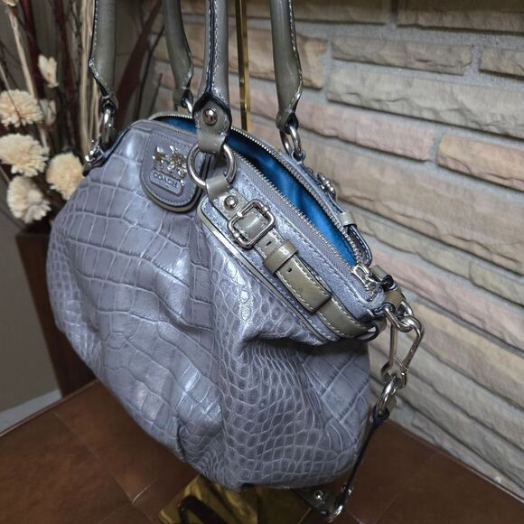🐢 COACH Sophia.  Gray Croc Embossed Chain Link Versitile Bag - Picture 5 of 14